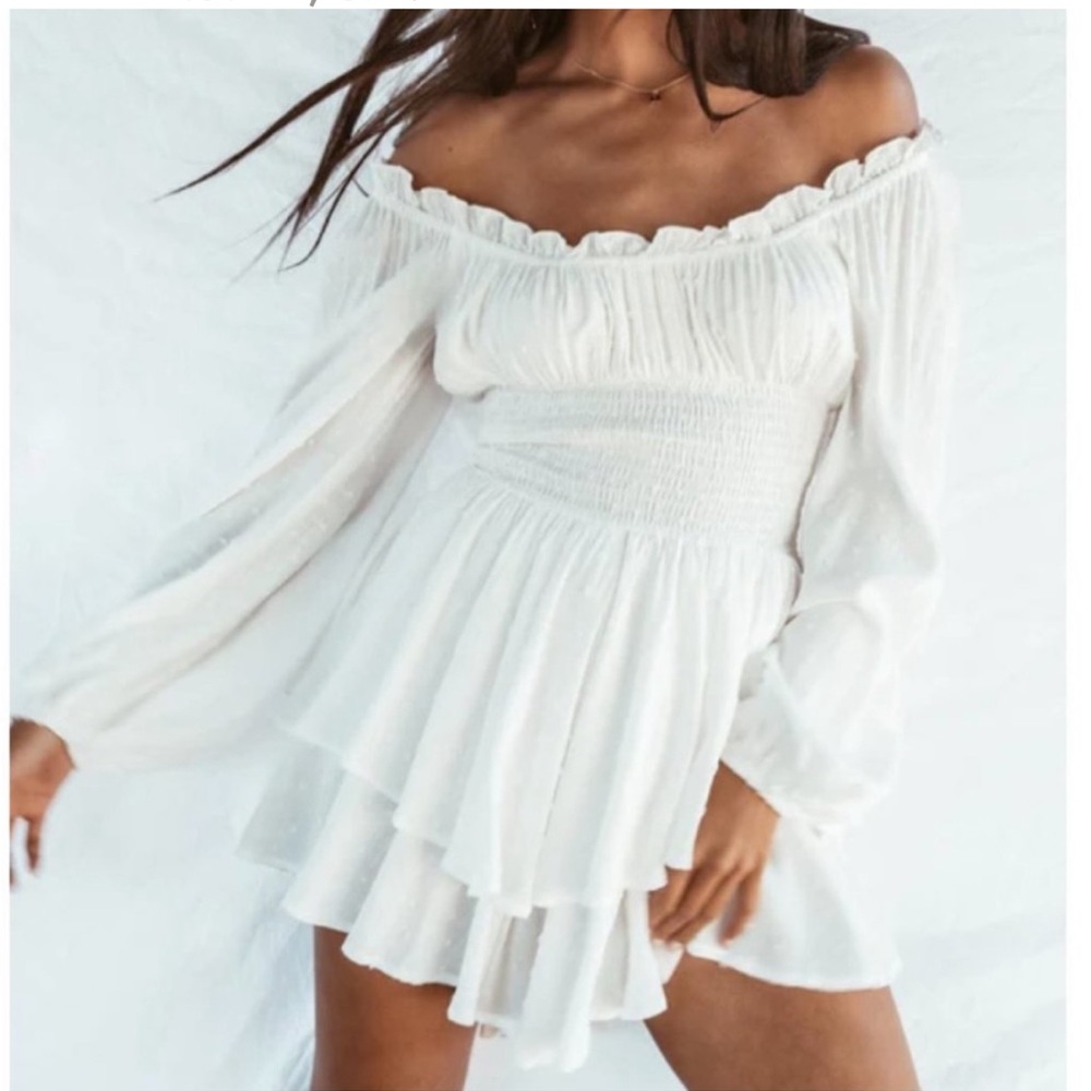 🌸Princess Polly Love Galore Romper